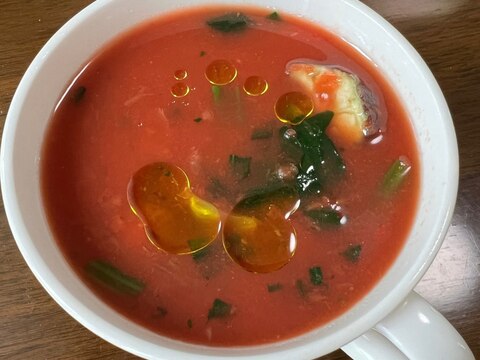 トマトたっぷり冷製スープ